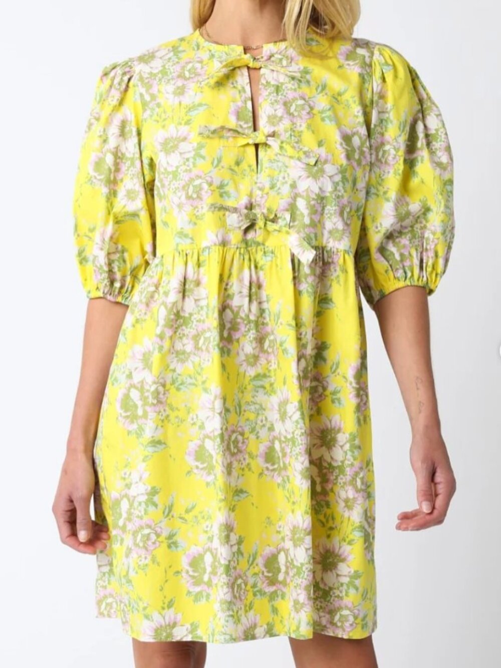 NEW Olivaceous Floral Triple Tie Dress